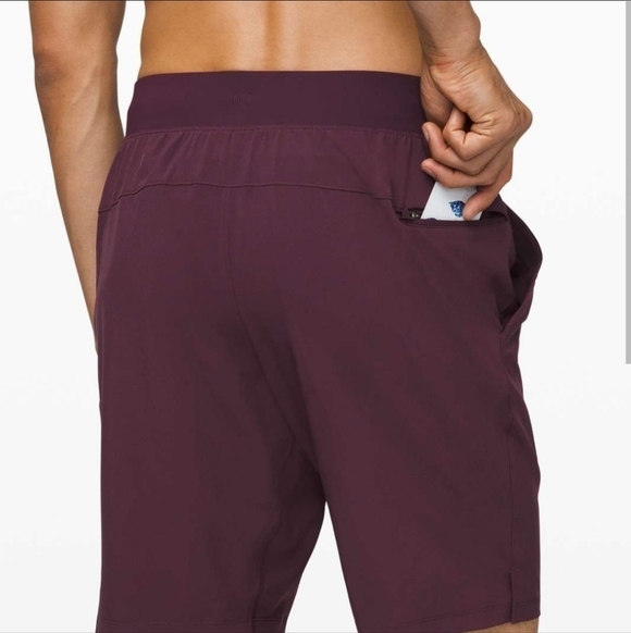Lululemon T.H.E. short 9inch linerless short plum large - Picture 4 of 10